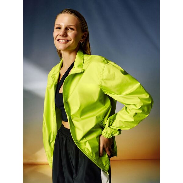 p111-7102.900
