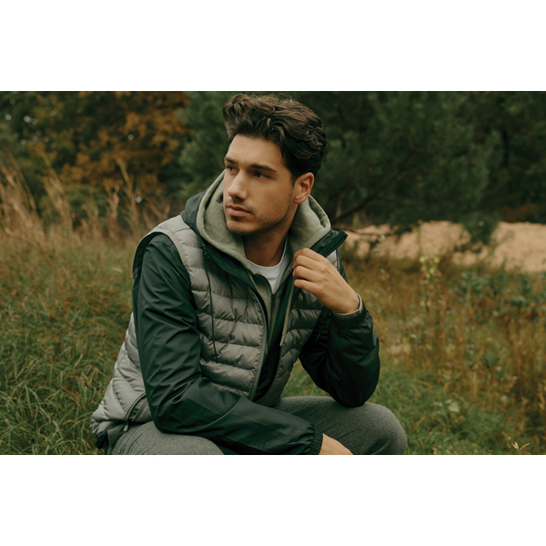 xi-T9701.001.4XL